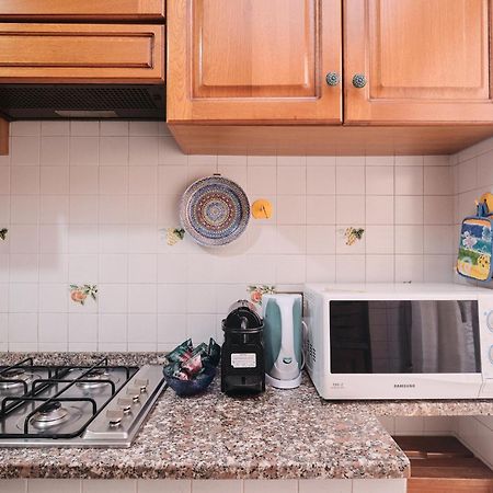 Апартаменты Parcheggio Gratuito, Wi-Fi -Netflix & Ac Рим Экстерьер фото